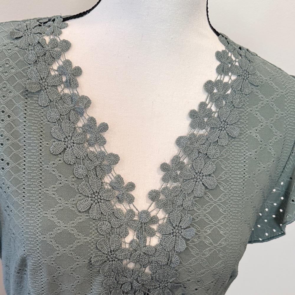 CUPSHE Sage Green Eyelet Mini Dress Size Large - Picture 3 of 14